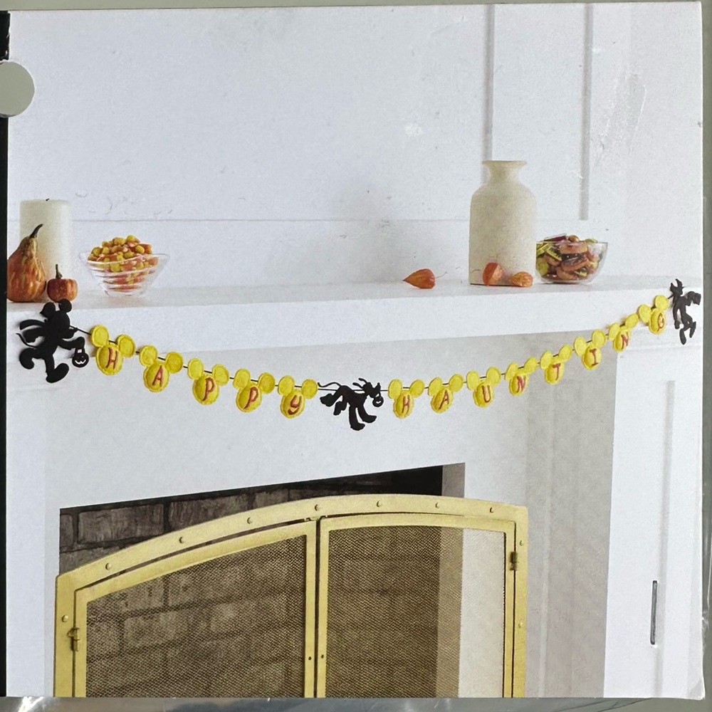 Disney Mickey Mouse Happy Haunting Garland by Celebrate Together™ Halloween New